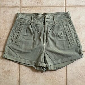 American Eagle Outfitters Green Cargo Shorts High-Waisted Cotton